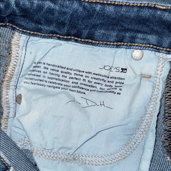 Joe's Jeans Women's Skinny Denim - Picture 4 of 7